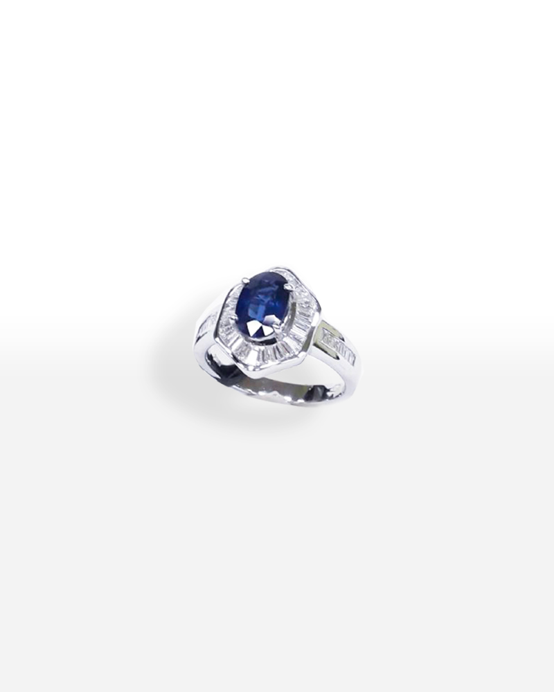Gioielleria Mario Roggero | Anello con zaffiro blu e diamanti