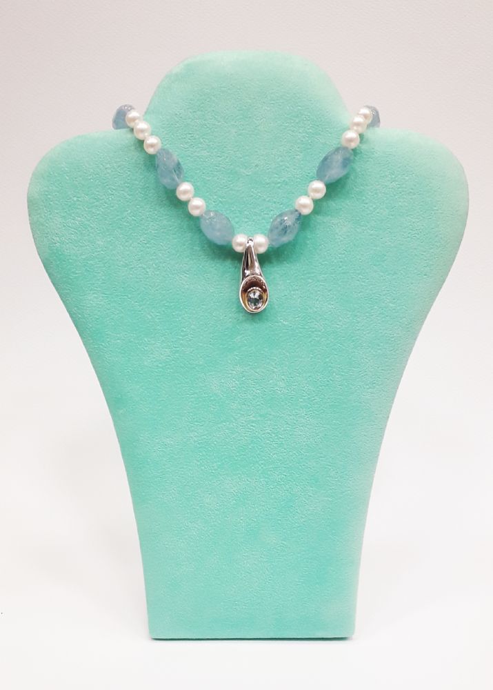 Gioielleria Mario Roggero | Collana perle e acquamarina